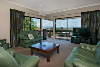Sunny Richmond Holiday Home with Sea Views - Richmond - 5