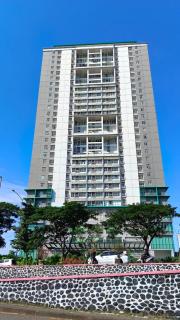 PLUM Dreamscape Bale Hinggil - 0