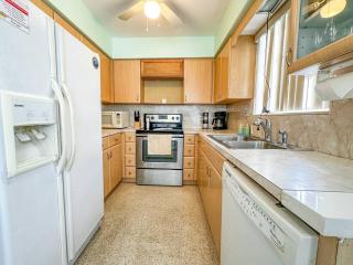 Sunrise Delight Pet-friendly, 2-min Walk To Beach - Hollywood - 5