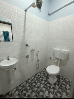 The Corner Inn (Lodge) - 7