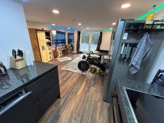 Traumwohnung 3 Zi im Grünen Retro Terrasse, Garten, Grill, Wifi - 0