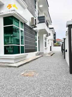 Klebang 7 Spacious Luxury 6BR Villa By Nestcove - Malacca - 8