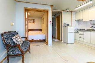 Four Season Pension - Seogwipo - 7