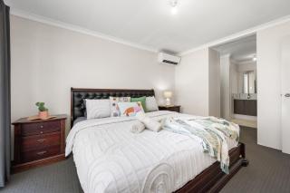 Cozy Modern Nook Retreat - Perth - 4