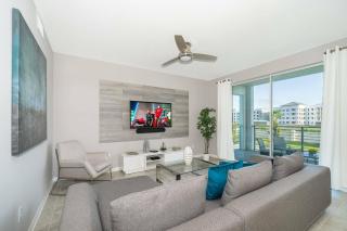 Modern Condo - 2 Beds 2 Baths - Close to Disney 202 - Kissimmee - 4