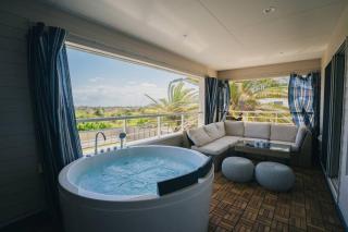 SEADINERS Beachfront Villa 99 - Ichinomiya - 6