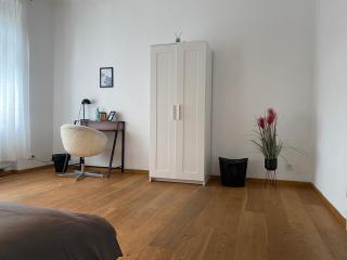 Room in Apartment - Spacious room in coliving apartment Zimmer 1 - Offenbach - 8