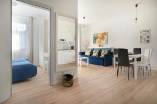 APARTAMENTY "LA VILLA" SUPERIOR II z dwoma sypialniami, salonem, balkonem, prywatnym parkingiem, blisko centrum, 60m2 - 2