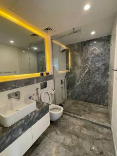 1BDR-furnished apartment, Business Bay, CANAL VIEW - 2