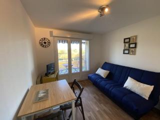 T2 près des Thermes du Connétable avec balcon et Wi-Fi - FR-1-541-126 - 7