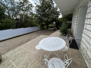 Appartement centre-ville La Roche-Posay, jardin, terrasse, WIFI, lave-vaisselle - FR-1-541-147 - 1