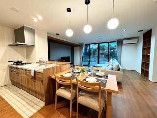 Crystal Flame Lodge Koshi 9 - Yuge - 8