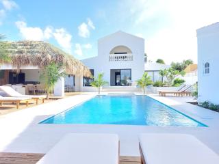 Boco Beach House By Bocobay - Palm-Eagle Beach - 0