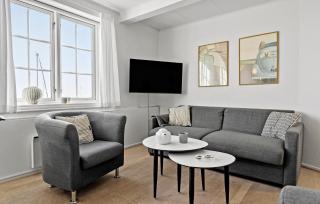 2 Bedroom Awesome Apartment In Svaneke - 8