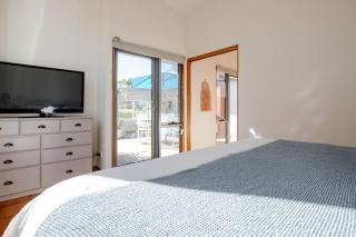 Little Possum Shack waterfront cottage - 2