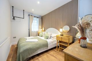 GuestReady - Georgian Quarter retreat with terrace - 8