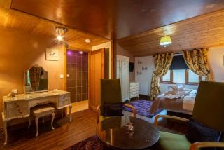 Chinchilla Lodge - Still Rabbit - Hot Tub - Yorkshire - 3