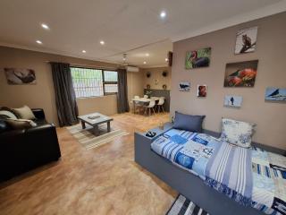 Rhino Cottage - Marloth Park - 8