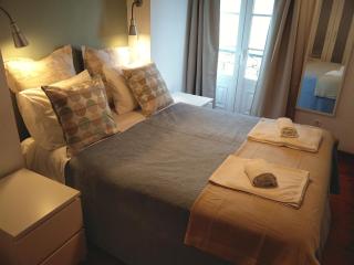 MyPlaceLisbon - Alfama River View Apartment - Lissabon - 7