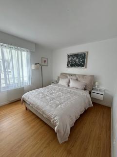 F2 calme et lumineux avec balcon au cœur du Vieux Lille - 3