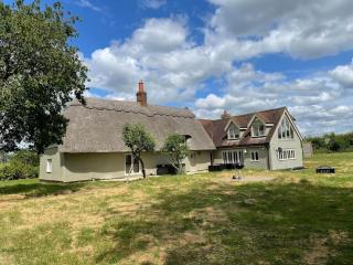 Old Cottage - English Countryside Retreat - - 3