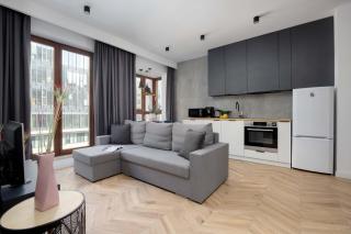 Tasteful Apartment with Parking by Noclegi Renters - Varsavia - 0
