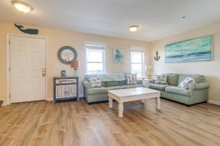 Walk to Beach Family-Friendly Surf City Condo! - Surf City - 5