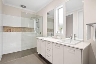 Spring Valley family haven with serene views - Torquay - 3