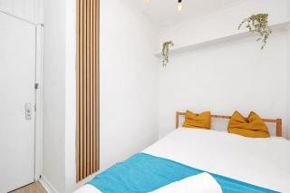 Enquires at The Panel by Harlington 8 Bed - Londra - 3