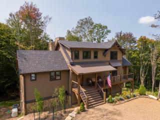 Little Creek Lodge at Eagles Nest - 0