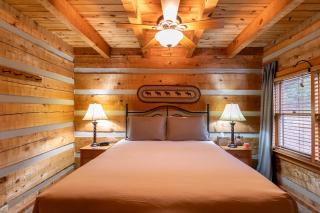 Napping Bear Cabin - Banner Elk - 1