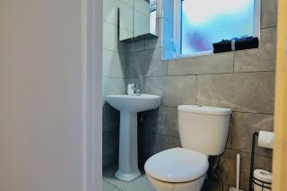 Two bedroom flat near transport & shops - Londra - 4