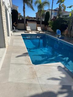 Luxurious Sea View Villa - Chlorakas - 9