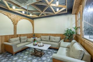 Alaya Stays 3 BHK With Garden - Evaara Woods Breeze - 7