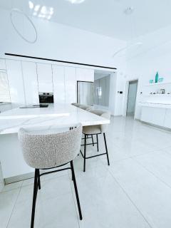 Luxurious Sea View Villa - Chlorakas - 1
