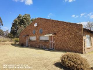 Riverview Pub & Grub - 5