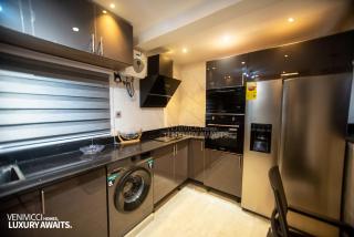 Luxury two bedroom fully furnished wifi and tv - Kumasi - 7