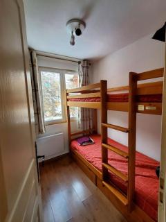 Appartement spacieux, bien situé - Vars - 8
