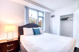 Modern Apt Near MIT - 5