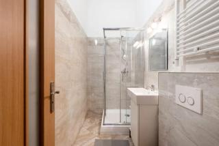 Peaceful Chic Studio in Central Prague - Prague - 4