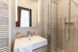 Republique Bastille Chic & Design Apartment 6P 2BR - 4