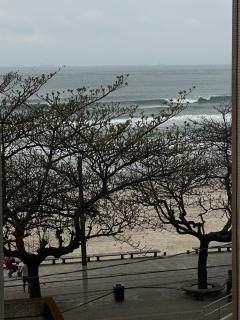 Apartamento pé na areia Guarujá 3 quartos 3 banheiros sala cozinha equipada - Guarujá - 5
