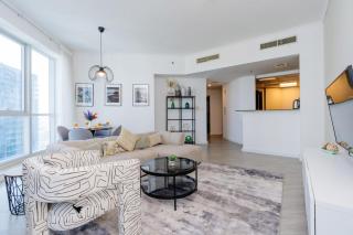 Stunning Interior in an deal Location - Dubai - 3