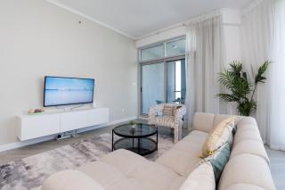 Stunning Interior in an deal Location - Dubai - 0