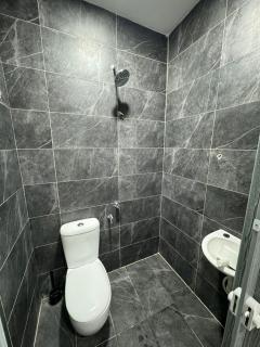 Dflora Roomstay - Kampong Guntong - 8
