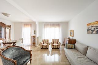 Ida Apartment near the Station! - Mestre - 9