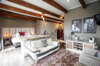 Eagleview Guesthouse - 9
