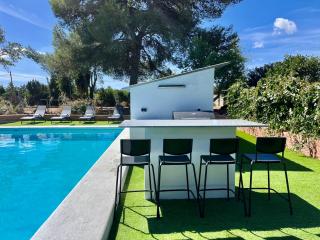 Villa San Patricio I Piscina Privada I Jacuzzi Spa I BBQ I PS5 I Aire Acon I 3000m2 I 5min-Centro - Jerez de la Frontera - 9