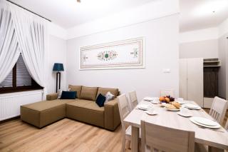 Family AC apartment Old Town Main Railway Station - Krakow - 6