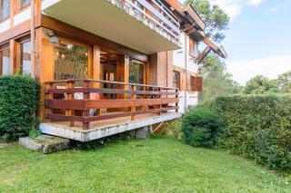 Apartamento com lareira e jardim perto do Capivari - Campos do Jordão - 1
